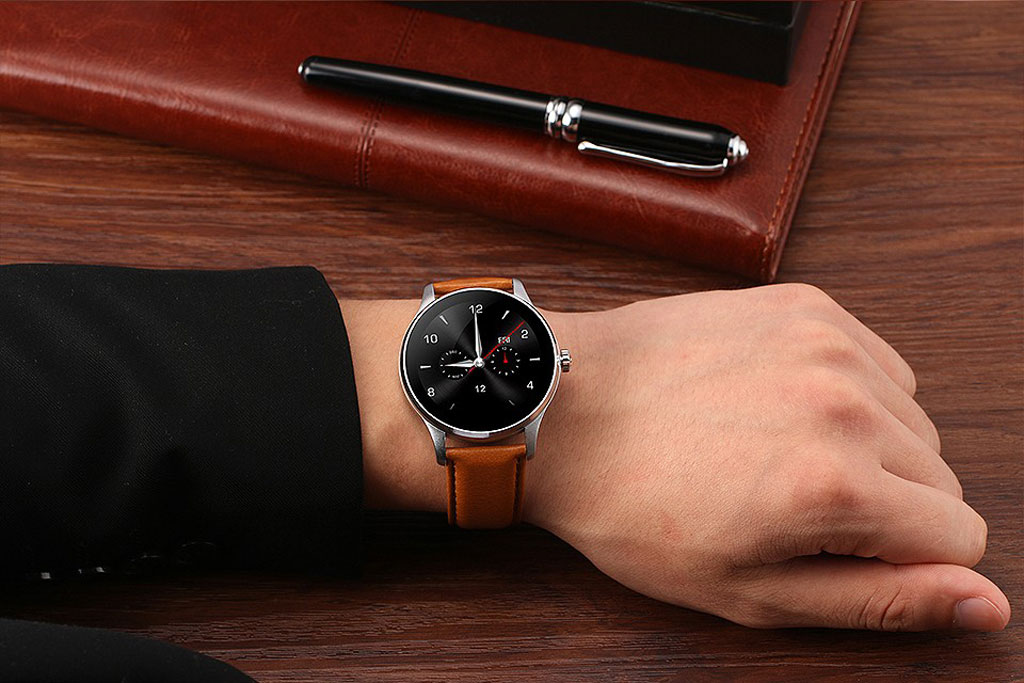 умные смарт-часы выполненные в классическом стиле SMART WATCH K88H SILVER - Коричневая кожа 