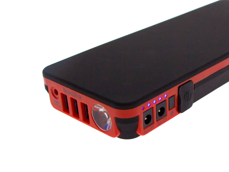 3 USB-порта - Пуско-зарядное устройство Carcam ZY-25+