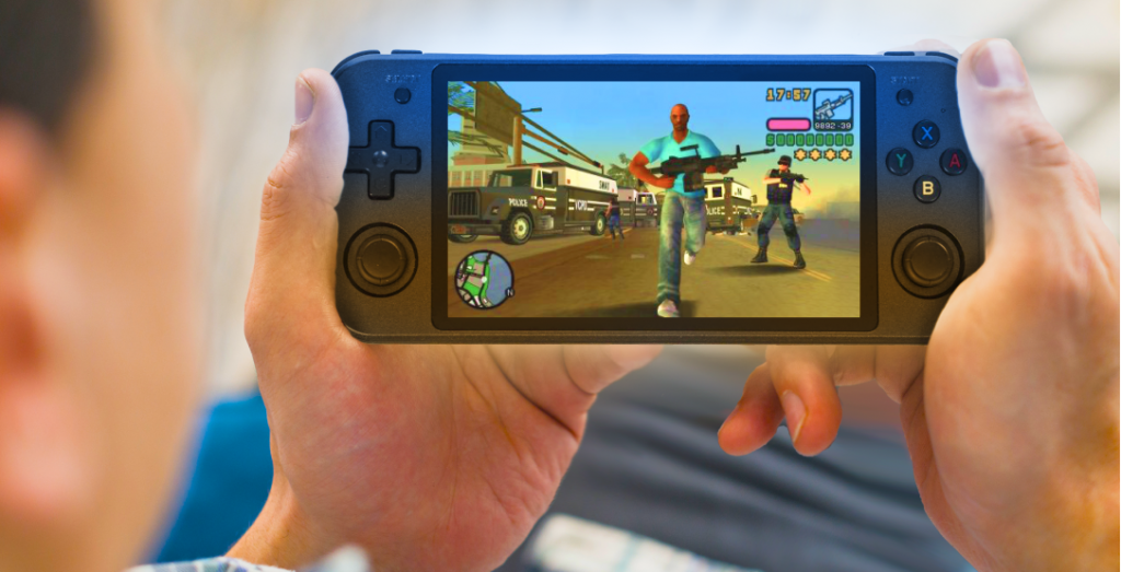 Портативная игровая консоль Anbernic Portable Game.png