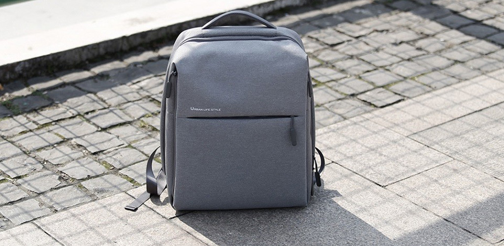 Xiaomi City Backpack 15.6 – стильный рюкзак, оснащенный 4 вместительными отделениями