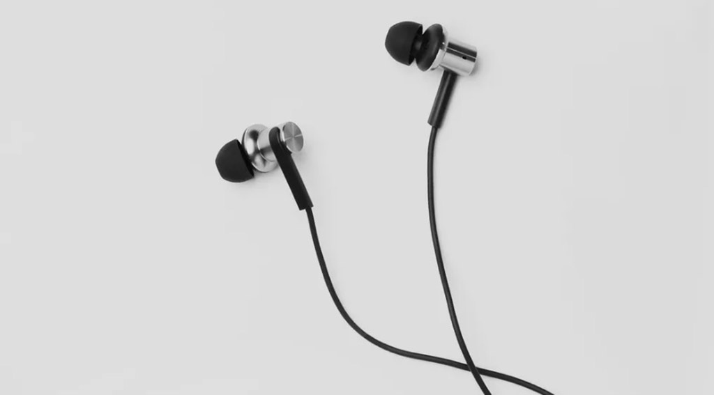 Наушники Xiaomi Mi In-Ear Headphone Silver