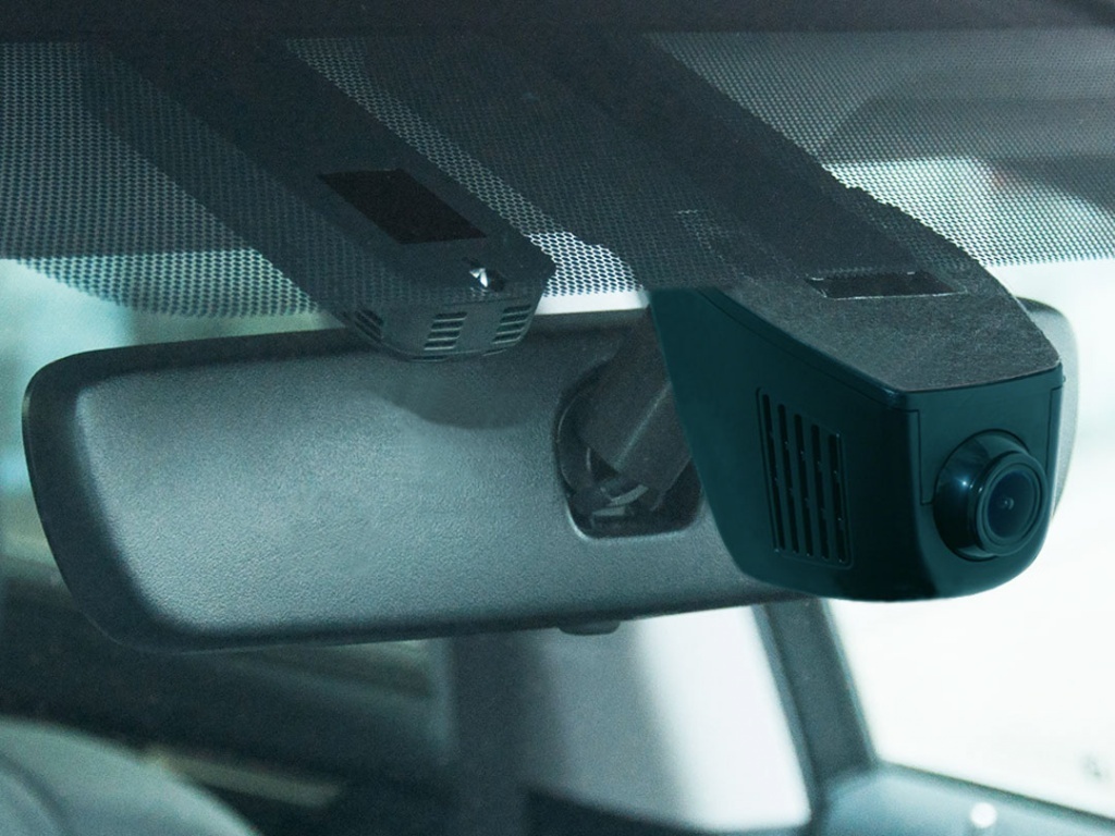 Штатный автомобильный видеорегистратор CARCAM U5-HD -Скрытая установка