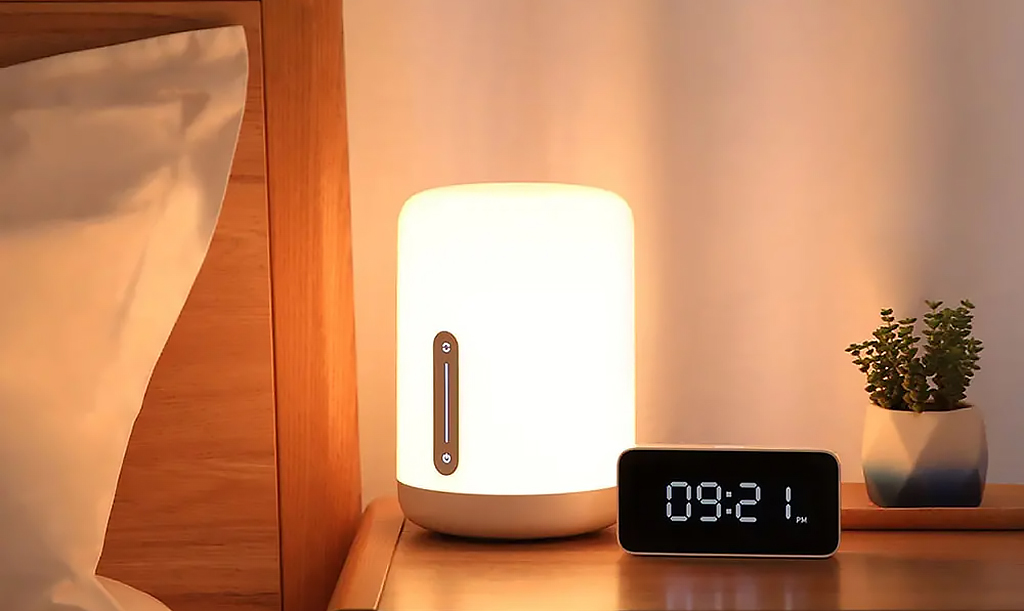 1 Xiaomi Mijia Bedside Lamp 2.jpg