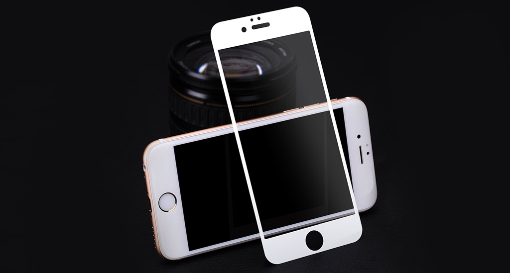 Защитное стекло Iphone 7 5D 0.33 mm нанесено олеофобное покрытие